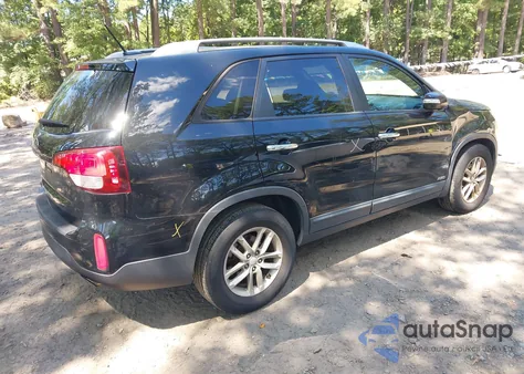 2014 Kia Sorento Lx z USA, uszkodzony, nr VIN 5XYKTDA63EG541202